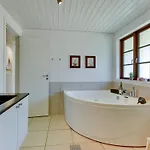 Dom wakacyjny Satzur - 800m From The Sea By Interhome
